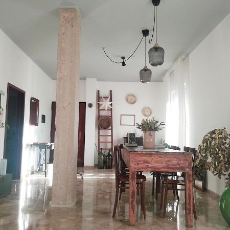 Attico 59 Bed & Breakfast Bisceglie Bagian luar foto