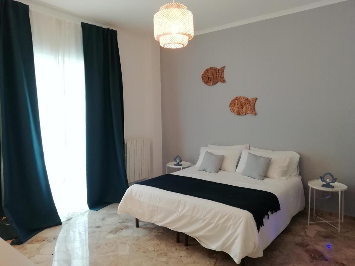 Attico 59 Bed & Breakfast Bisceglie Bagian luar foto